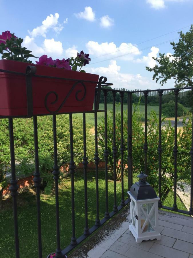 Il "Green " In Giardino Ferrara Eksteriør bilde